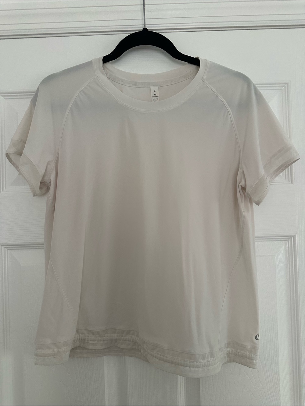 Lululemon Find Focus Short Sleeve Workout Top White size 8